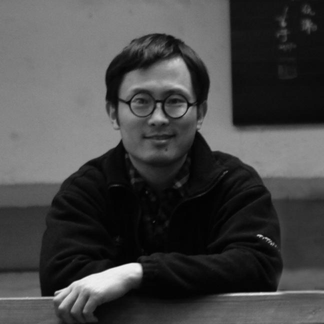 何先球.jpg 何先球.jpg