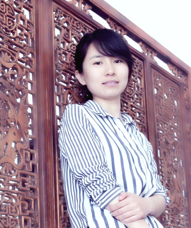 樊华.jpg 樊华.jpg
